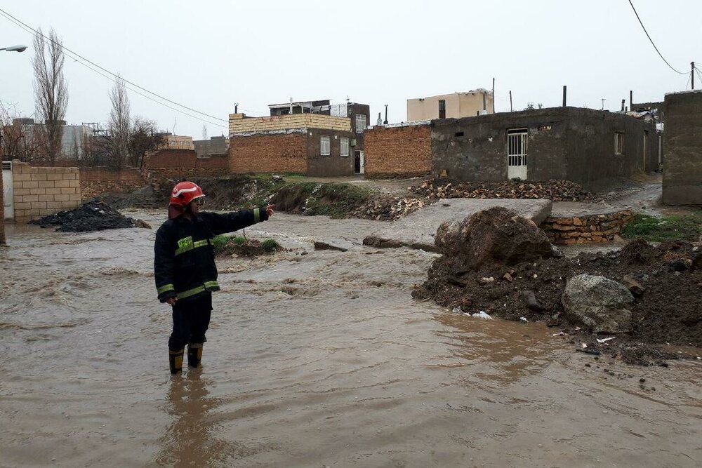 تخلیه ۵ منزل مسکونی در همدان 